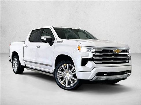 Used 2024 Chevrolet Silverado 1500 High Country RWD image 12