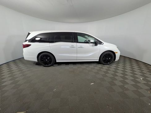 New 2026 Honda Odyssey Sport-L image 2