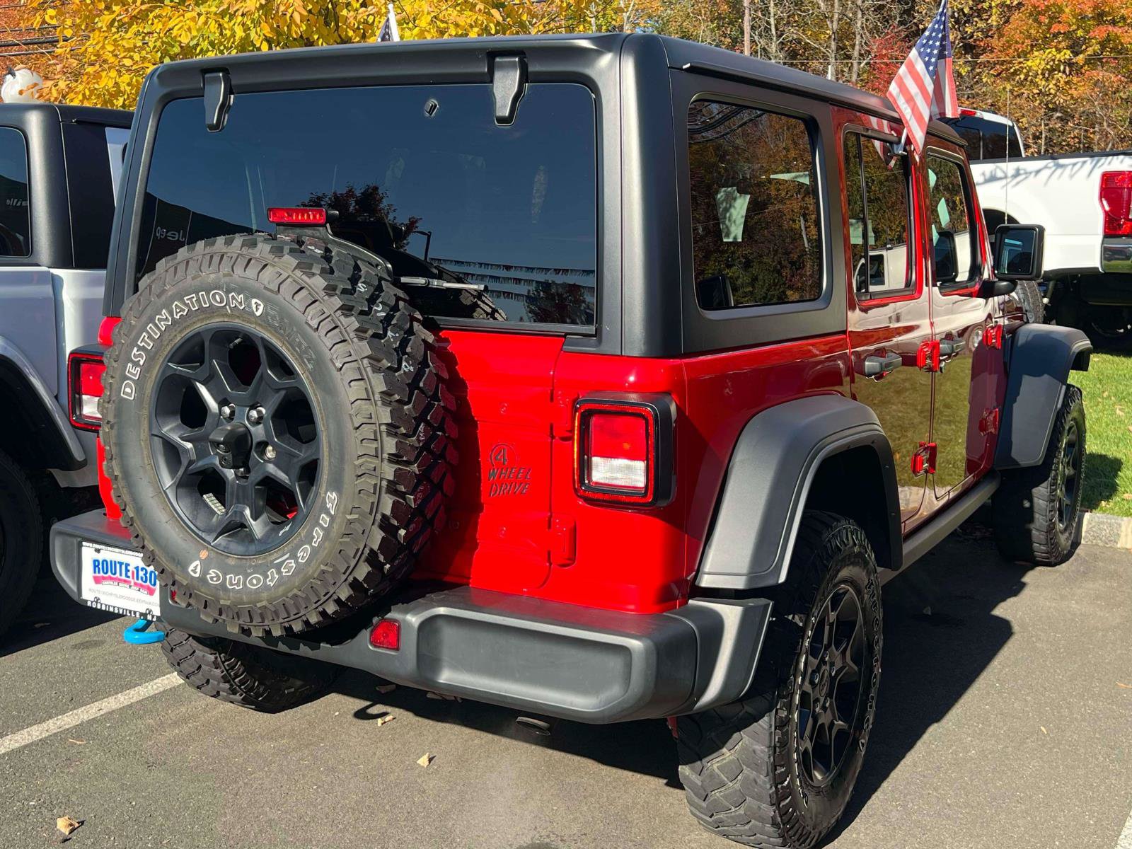 Used 2023 Jeep Wrangler Unlimited w/ Cold Weather Group AWD/4WD image 4