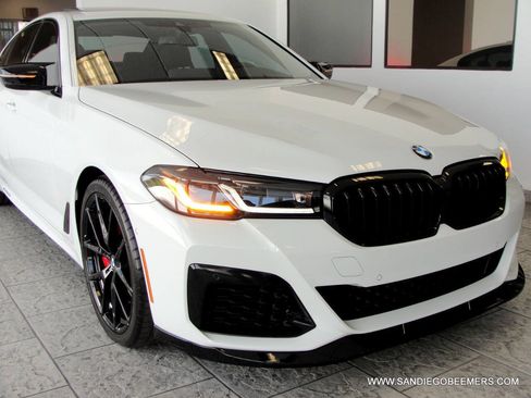 Used 2023 BMW 540i w/ M Sport Package RWD image 62
