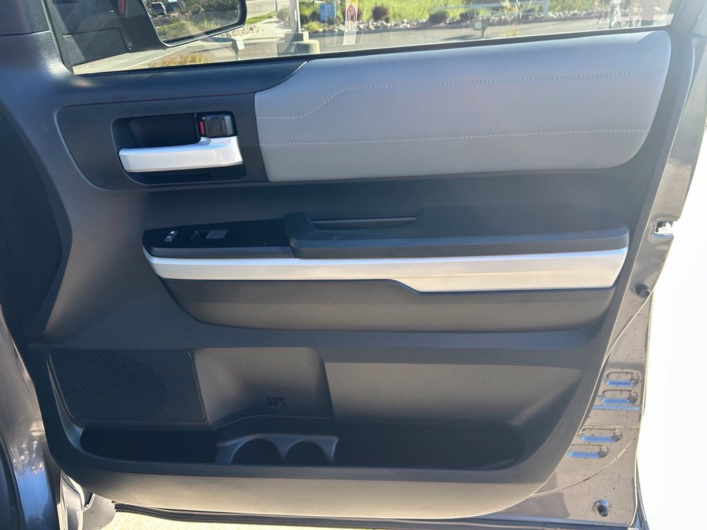 Used 2019 Toyota Tundra Limited AWD/4WD image 31