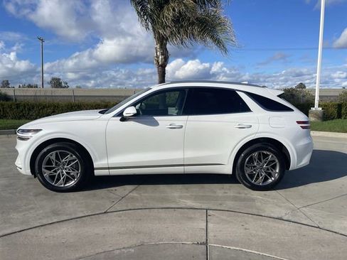 Used 2025 Genesis GV70 2.5T image 5