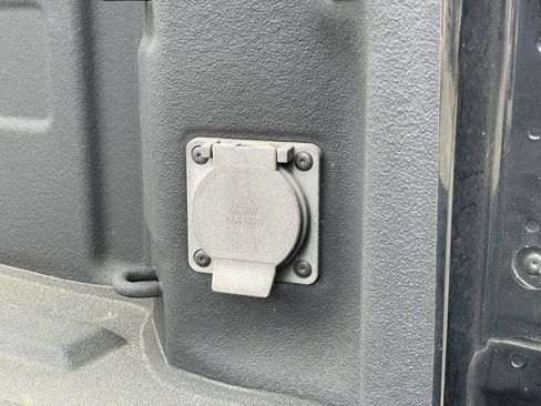 Used 2021 GMC Sierra 2500 Denali w/ Denali Ultimate Package image 51