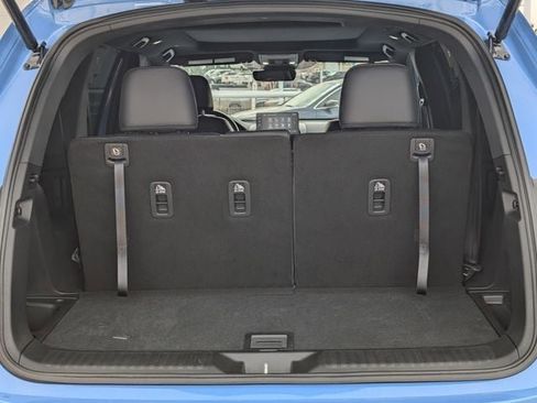 Used 2025 Honda Pilot TrailSport image 21