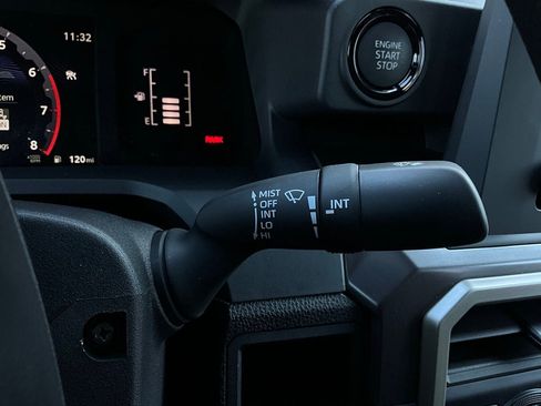 New 2026 Toyota Tacoma SR5 image 33