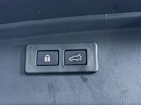 Used 2025 Subaru Outback Onyx Edition AWD/4WD image 29