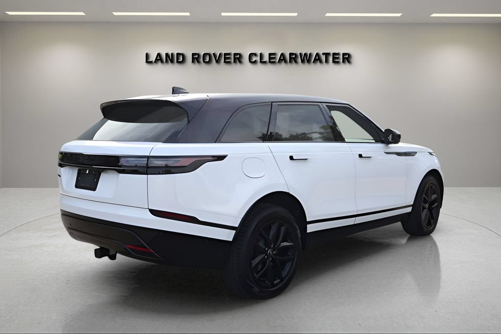 Used 2026 Land Rover Range Rover Velar Dynamic SE AWD/4WD image 5