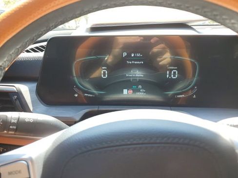 Used 2024 Kia Telluride EX X-Line image 21