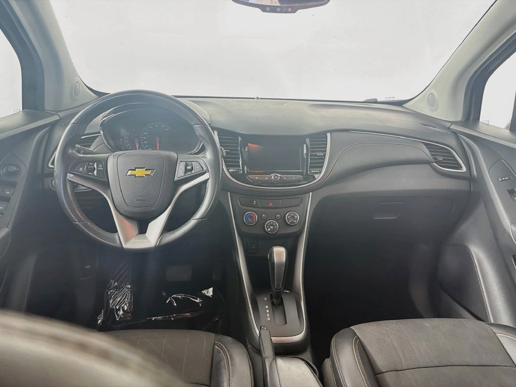 Used 2019 Chevrolet Trax LT w/ LT Convenience Package AWD/4WD image 20