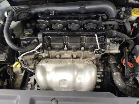Used 2020 Jeep Compass Latitude FWD image 30