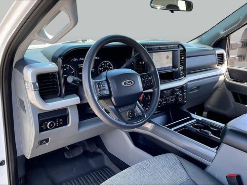 Used 2024 Ford F250 XLT w/ FX4 Off-Road Package AWD/4WD image 16