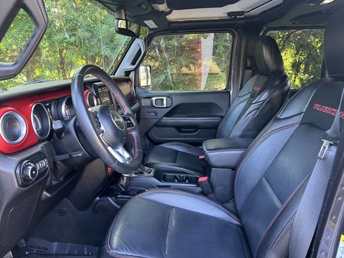 Used 2018 Jeep Wrangler Unlimited Rubicon image 19
