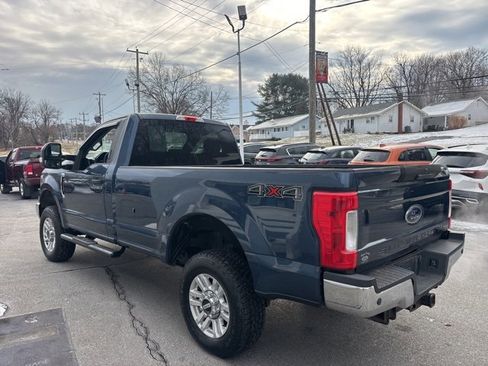 Used 2017 Ford F250 XLT w/ XLT Value Package image 4