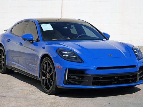 Used 2025 Porsche Panamera w/ Premium Package RWD image 56