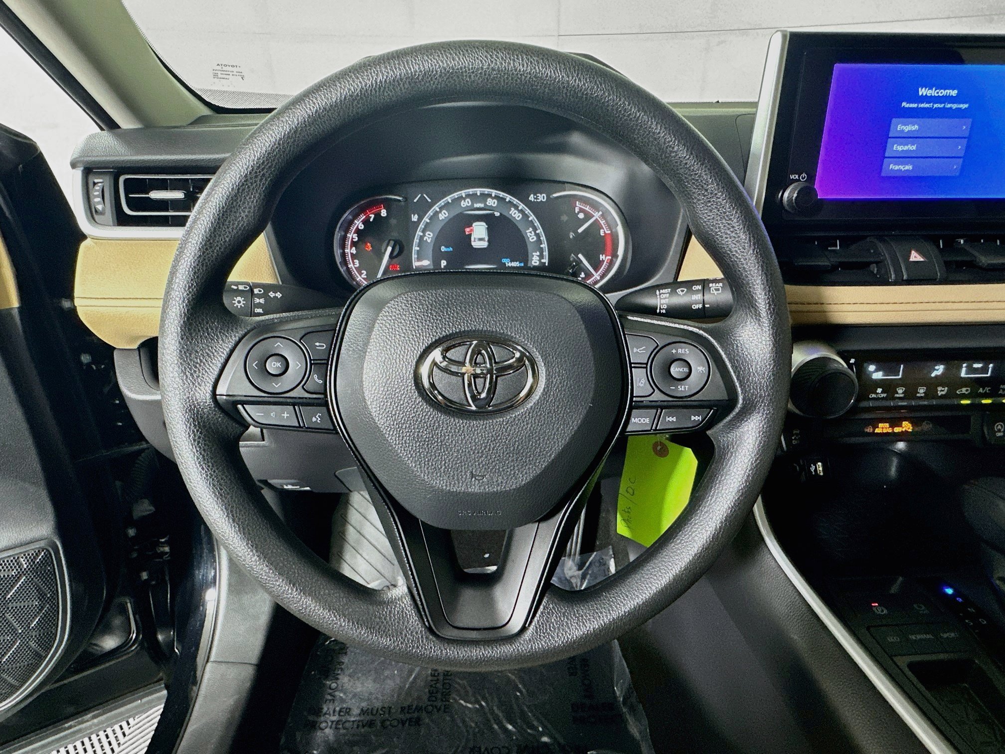 Certified 2025 Toyota RAV4 LE FWD image 15