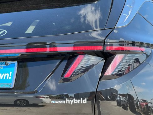 Certified 2025 Hyundai Tucson Limited image 29