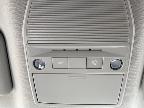 New 2026 Nissan Sentra SV w/ SV Convenience Package FWD image 24