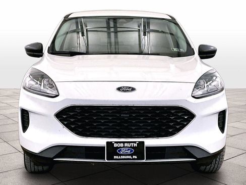 Used 2022 Ford Escape SE w/ Convenience Package FWD image 3