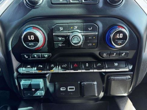 Used 2020 Chevrolet Silverado 1500 LTZ w/ LTZ Plus Package AWD/4WD image 31