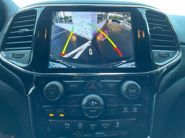 Used 2020 Jeep Grand Cherokee Altitude AWD/4WD image 20