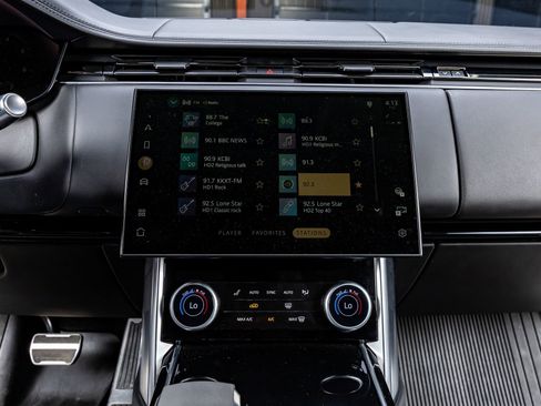 Used 2022 Land Rover Range Rover SE image 19