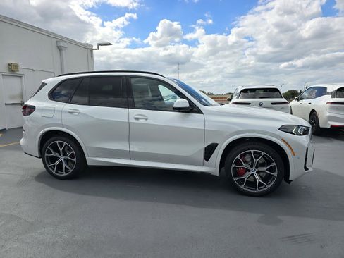 New 2026 BMW X5 xDrive40i w/ Executive Package image 24