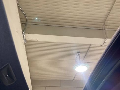 Used 2025 Nissan Armada Platinum image 3