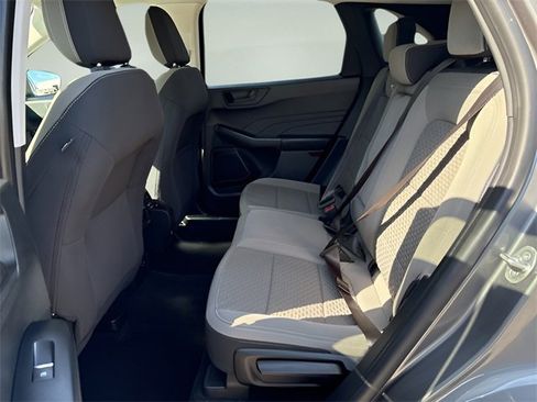 Used 2022 Ford Escape SE w/ Convenience Package image 19