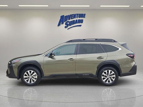 Certified 2025 Subaru Outback Premium w/ Popular Package #1A image 4