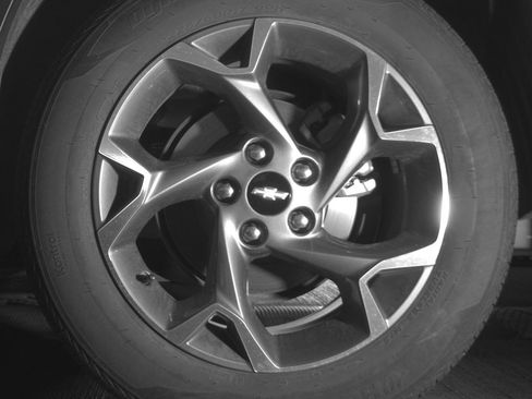 Used 2025 Chevrolet Trax LT FWD image 14