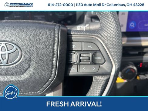 Used 2024 Toyota Tacoma TRD Off-Road image 20