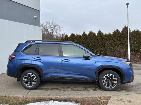 New 2026 Subaru Forester Premium image 2