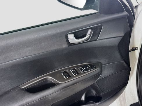 Used 2018 Kia Optima LX FWD image 15