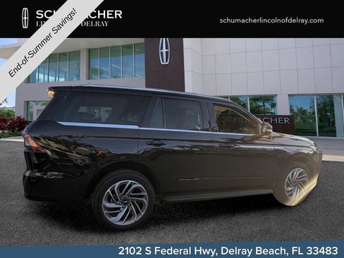 New 2026 Lincoln Navigator Premiere AWD/4WD image 7