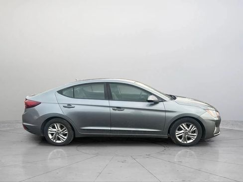 Used 2019 Hyundai Elantra SEL image 14