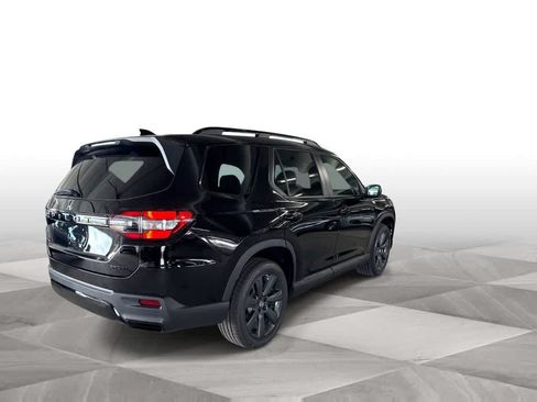 New 2026 Honda Pilot Sport image 8