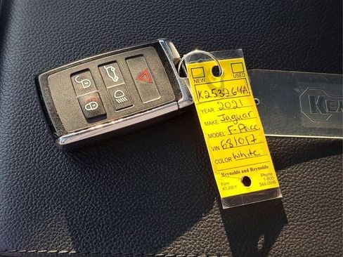 Used 2021 Jaguar F-PACE S image 32