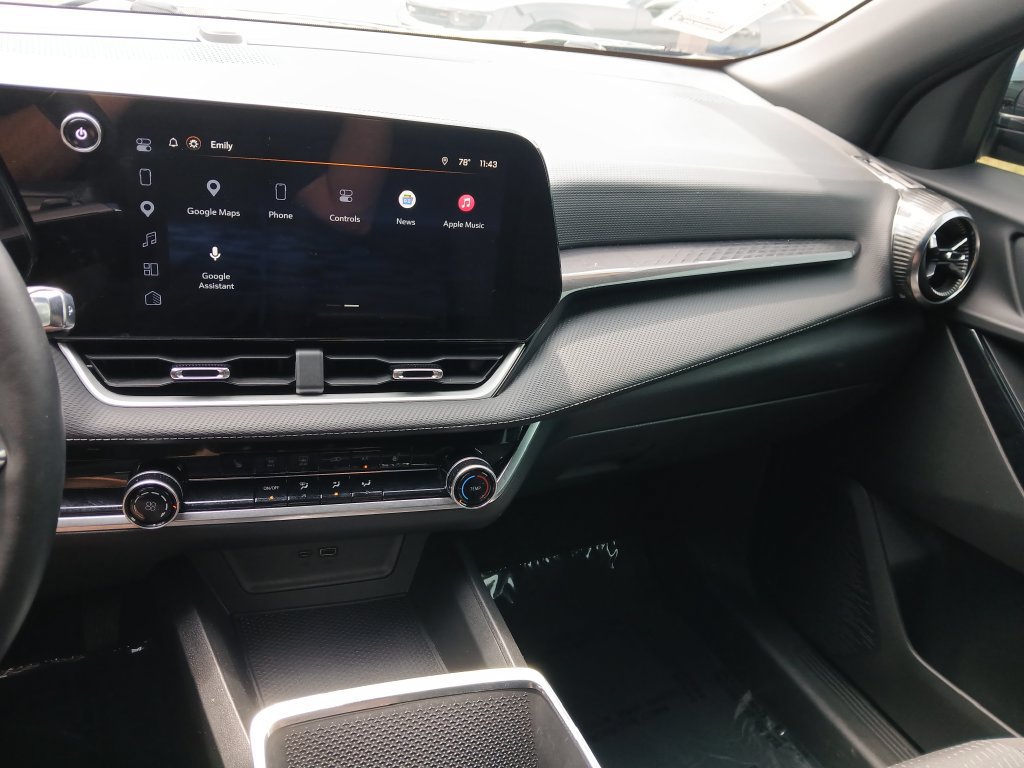 Used 2025 Chevrolet Equinox LT AWD/4WD image 19