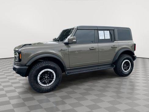 Used 2025 Ford Bronco Outer Banks w/ Sasquatch Package AWD/4WD image 1