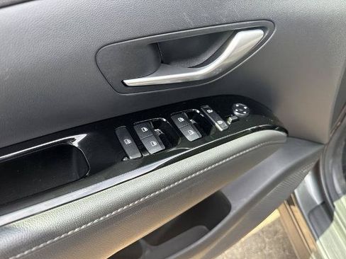Used 2024 Hyundai Tucson Limited AWD/4WD image 13