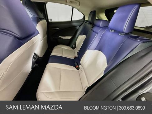 Used 2025 Lexus UX 300h FWD w/ Accessory Package (Z1) image 23