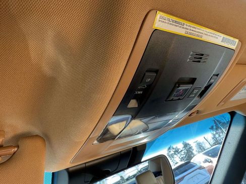 Used 2024 Lexus ES 300h Ultra Luxury image 26