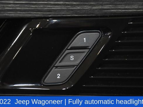 Used 2022 Jeep Wagoneer Series II w/ Premium Group I image 22