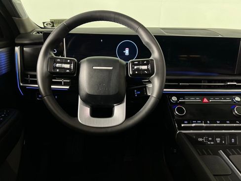 Used 2024 Hyundai Santa Fe Limited image 12