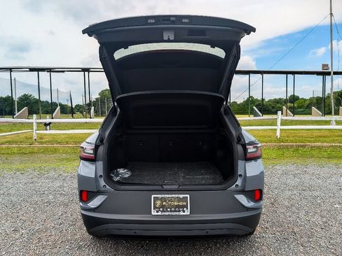 Used 2023 Volkswagen ID.4 Pro AWD/4WD image 7