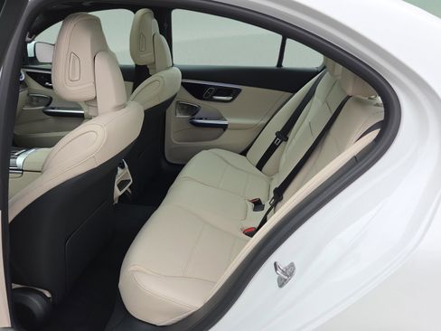 New 2026 Mercedes-Benz C 300 4MATIC Sedan image 29
