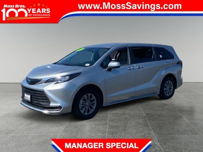 Used 2025 Toyota Sienna LE