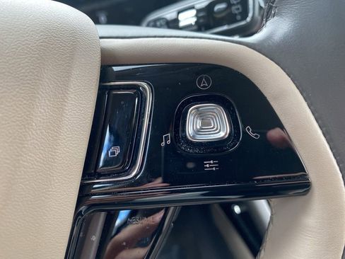 Used 2022 Lincoln Corsair Reserve w/ Elements Package image 24