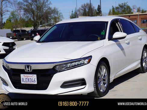 Used 2018 Honda Accord LX image 1