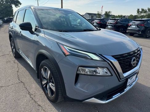 Used 2023 Nissan Rogue Platinum w/ Platinum Premium Package AWD/4WD image 5